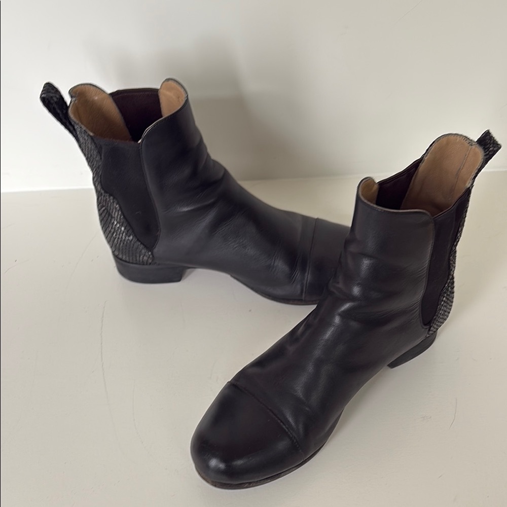 Poppy Barley Black Leather Chelsea Boots
